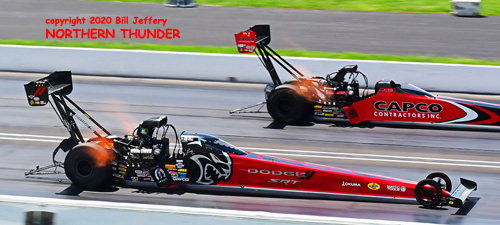 (near lane) Leah Pruett vs (far lane) Steve Torrence